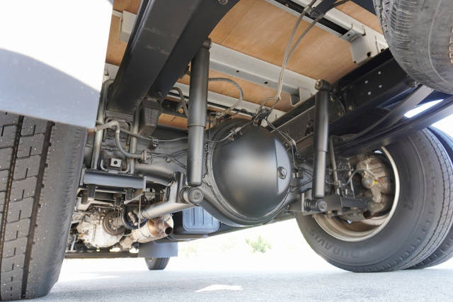 日野デュトロ幌ウイング小型（2t・3t）[写真22]