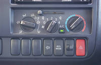 日野デュトロ幌ウイング小型（2t・3t）[写真35]