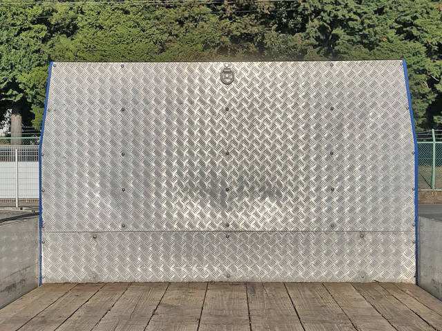 三菱ふそうキャンターアルミブロック小型（2t・3t）[写真12]