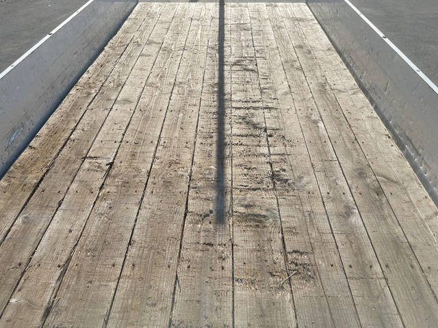 三菱ふそうキャンターアルミブロック小型（2t・3t）[写真14]