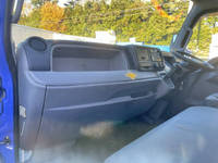 三菱ふそうキャンターアルミブロック小型（2t・3t）[写真35]