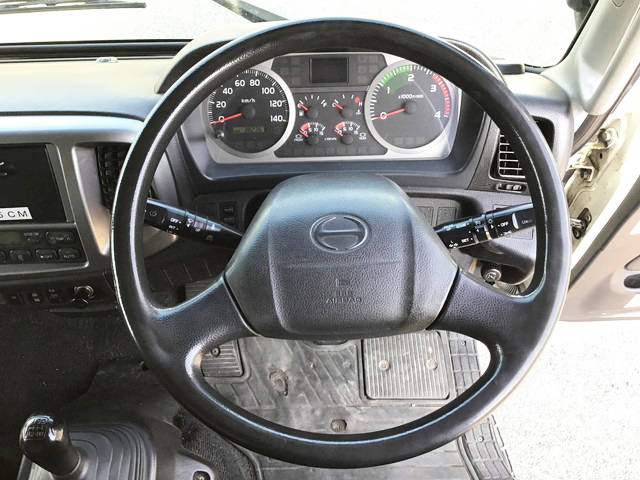 日野レンジャー冷凍車（冷蔵車）中型（4t）[写真35]