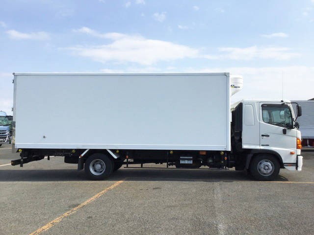 日野レンジャー冷凍車（冷蔵車）中型（4t）[写真07]