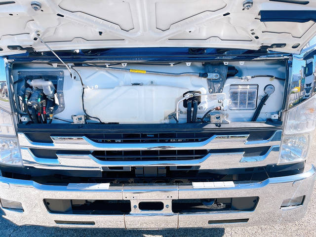 いすゞフォワードアルミウイング中型（4t）[写真36]