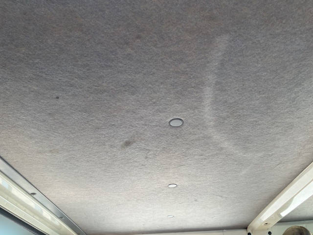 いすゞエルフダブルキャブ（Wキャブ）小型（2t・3t）[写真22]