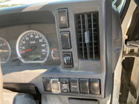 いすゞエルフダブルキャブ（Wキャブ）小型（2t・3t）[写真27]