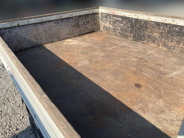 いすゞエルフダブルキャブ（Wキャブ）小型（2t・3t）[写真06]