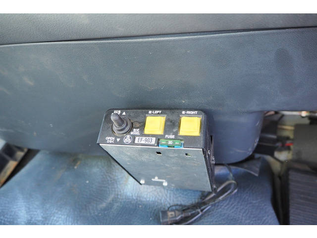 三菱ふそうファイター深ダンプ（土砂禁ダンプ）中型（4t）[写真34]