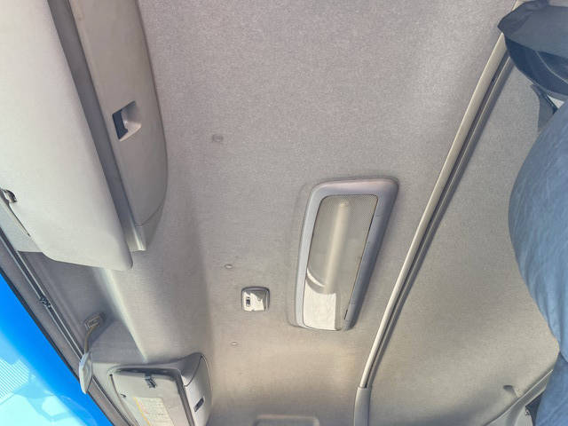 いすゞフォワードアルミブロック増トン（6t・8t）[写真31]