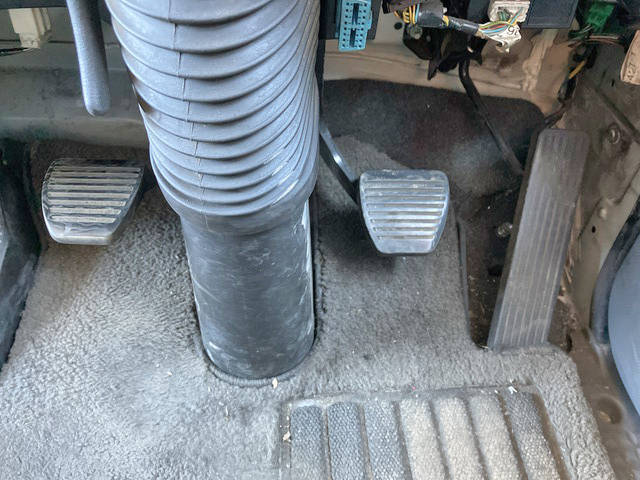 いすゞフォワードアルミブロック増トン（6t・8t）[写真39]