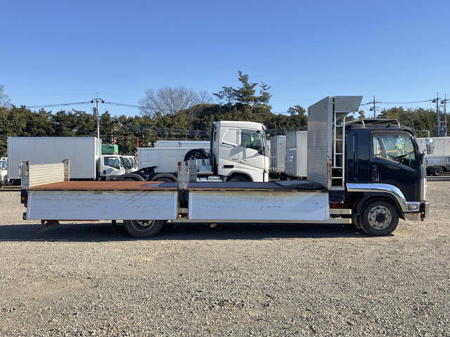 いすゞフォワードアルミブロック増トン（6t・8t）[写真08]