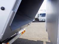 いすゞギガコンテナ専用車大型（10t）[写真12]