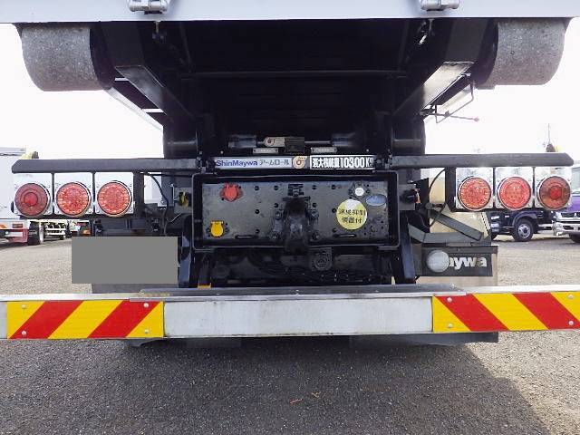 いすゞギガコンテナ専用車大型（10t）[写真21]