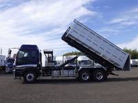 いすゞギガコンテナ専用車大型（10t）[写真09]