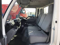 日野デュトロ平ボディ小型（2t・3t）[写真16]