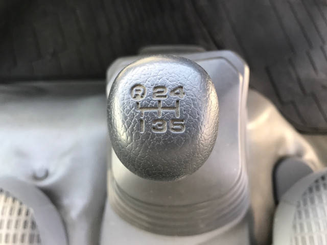 日野デュトロ平ボディ小型（2t・3t）[写真19]