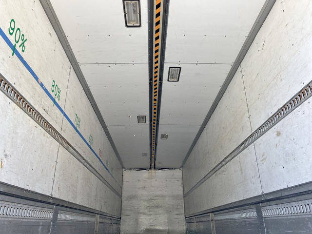 三菱ふそうスーパーグレートアルミウイング大型（10t）[写真10]