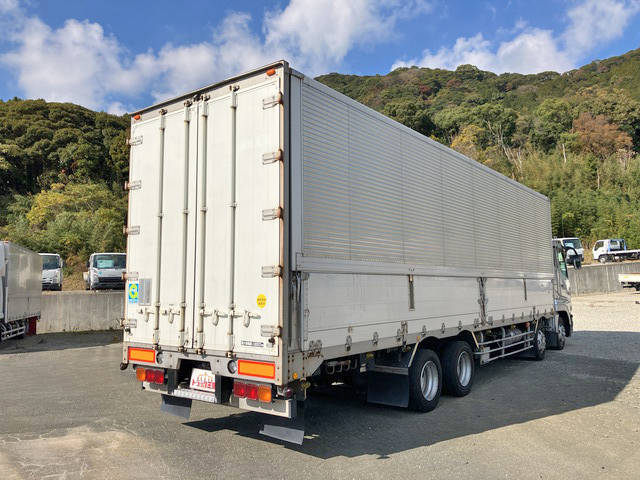 三菱ふそうスーパーグレートアルミウイング大型（10t）[写真02]