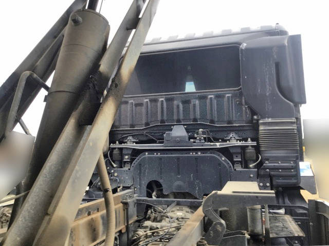 三菱ふそうスーパーグレートダンプ大型（10t）[写真11]