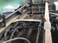 UDトラックスコンドルコンテナ専用車中型（4t）[写真12]