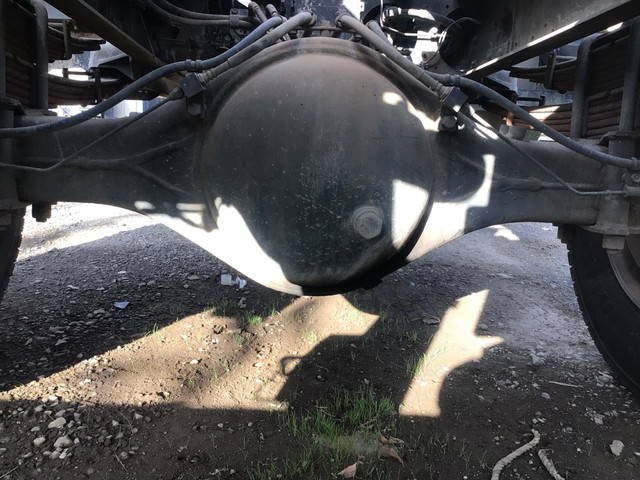 UDトラックスコンドルコンテナ専用車中型（4t）[写真16]