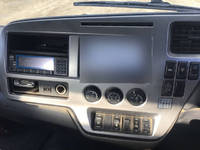 UDトラックスコンドルコンテナ専用車中型（4t）[写真26]