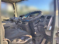 UDトラックスコンドルコンテナ専用車中型（4t）[写真21]