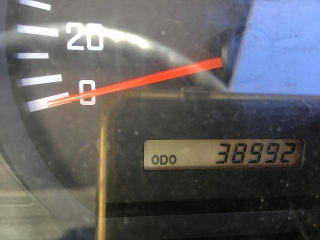 いすゞエルフ平ボディ小型（2t・3t）[写真15]