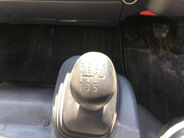 いすゞエルフ平ボディ小型（2t・3t）[写真19]