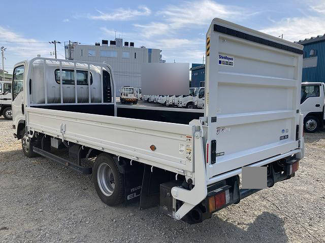 いすゞエルフ平ボディ小型（2t・3t）[写真02]