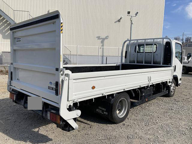 いすゞエルフ平ボディ小型（2t・3t）[写真04]