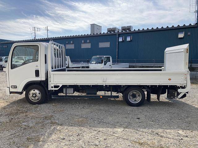 いすゞエルフ平ボディ小型（2t・3t）[写真07]