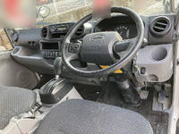 日野デュトロ平ボディ小型（2t・3t）[写真10]