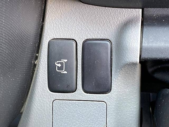 日野デュトロ平ボディ小型（2t・3t）[写真15]