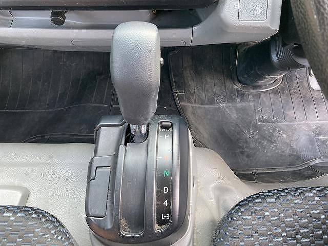 日野デュトロ平ボディ小型（2t・3t）[写真24]