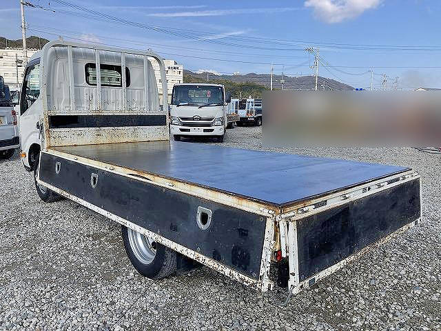 日野デュトロ平ボディ小型（2t・3t）[写真03]