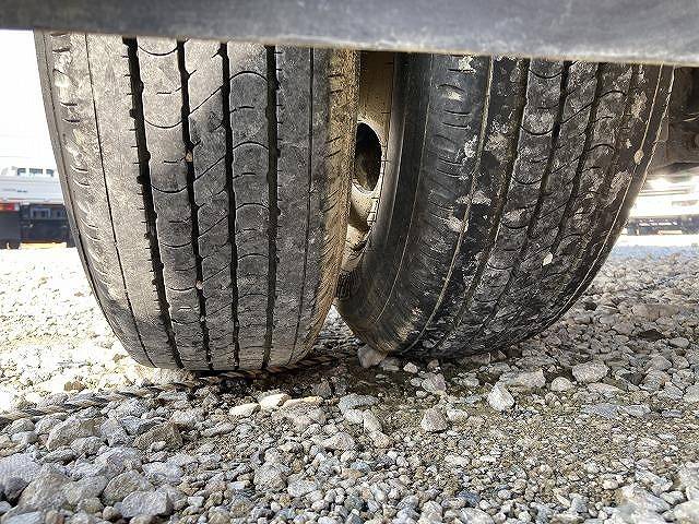 日野デュトロ平ボディ小型（2t・3t）[写真34]