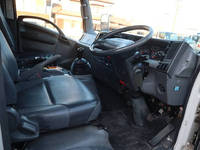 いすゞエルフ散水車小型（2t・3t）[写真24]