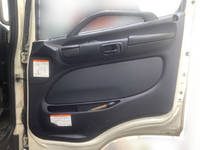 日野レンジャー幌車増トン（6t・8t）[写真26]