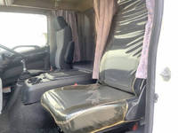 日野レンジャー幌車増トン（6t・8t）[写真28]