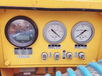 UDトラックスクオン汚泥吸引車大型（10t）[写真10]