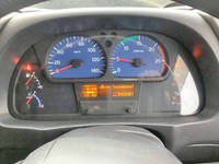 UDトラックスクオン汚泥吸引車大型（10t）[写真36]