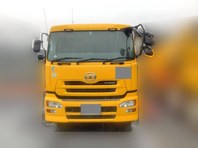 UDトラックスクオン汚泥吸引車大型（10t）[写真06]