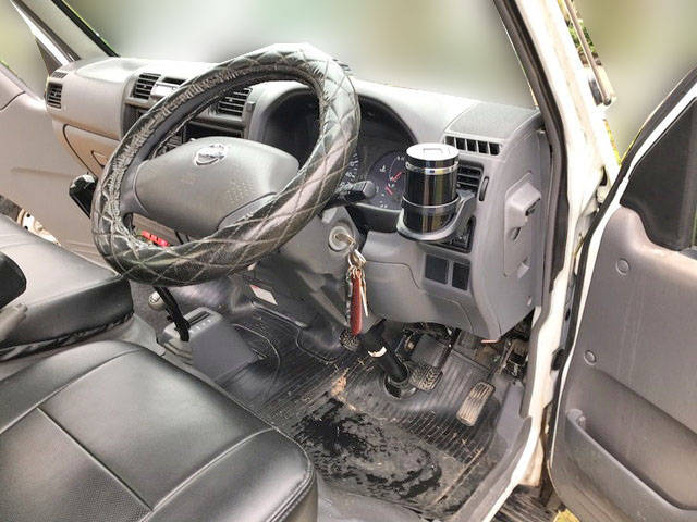 日産バネット平ボディ小型（2t・3t）[写真21]