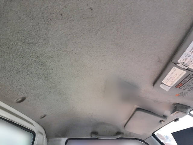 日産バネット平ボディ小型（2t・3t）[写真22]