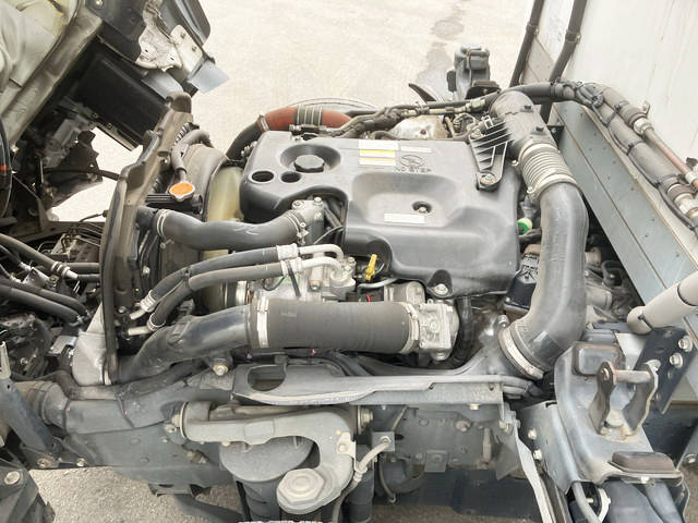 いすゞエルフ冷凍車（冷蔵車）小型（2t・3t）[写真22]