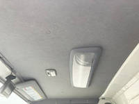 いすゞエルフ冷凍車（冷蔵車）小型（2t・3t）[写真32]