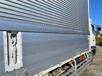 日野レンジャーアルミウイング増トン（6t・8t）[写真09]