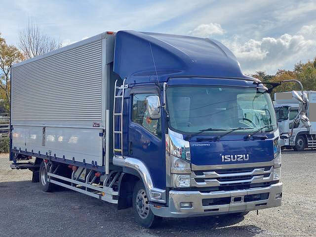 いすゞフォワードアルミウイング中型（4t）[写真03]