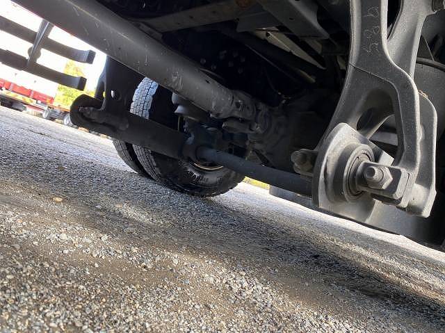 いすゞフォワードアルミウイング中型（4t）[写真38]